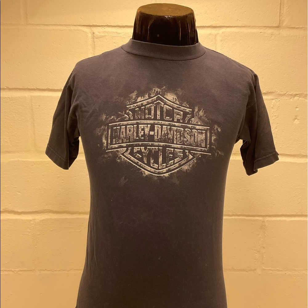 Early 2000s Harley Davidson shirt. From motor city Harley Davidson.